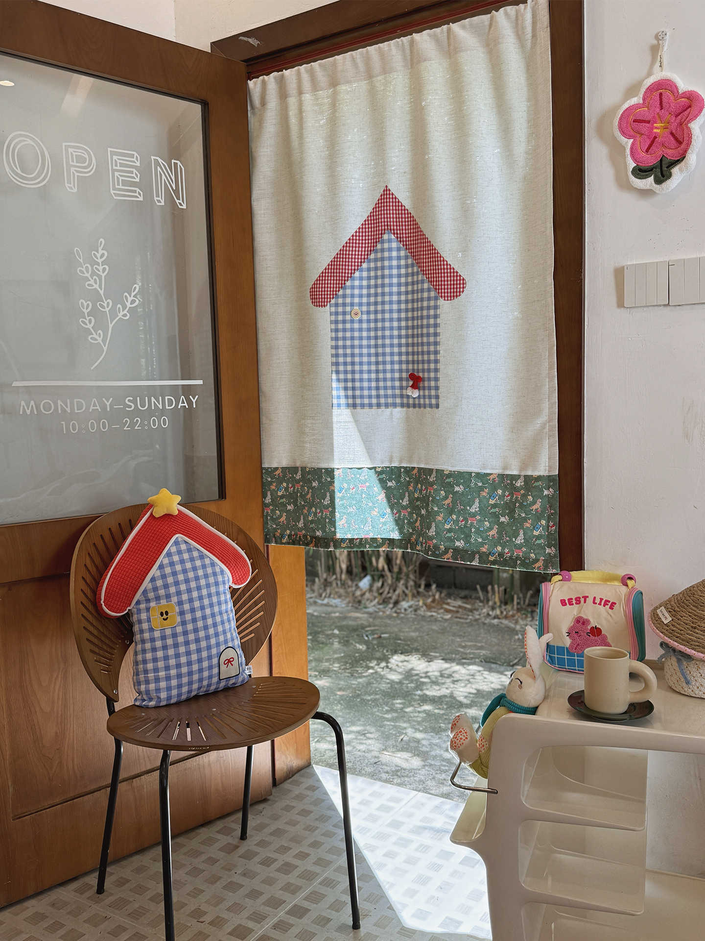 VIKAMA Gingham Small House Nor - đánh giá và giá Commercial Printing House